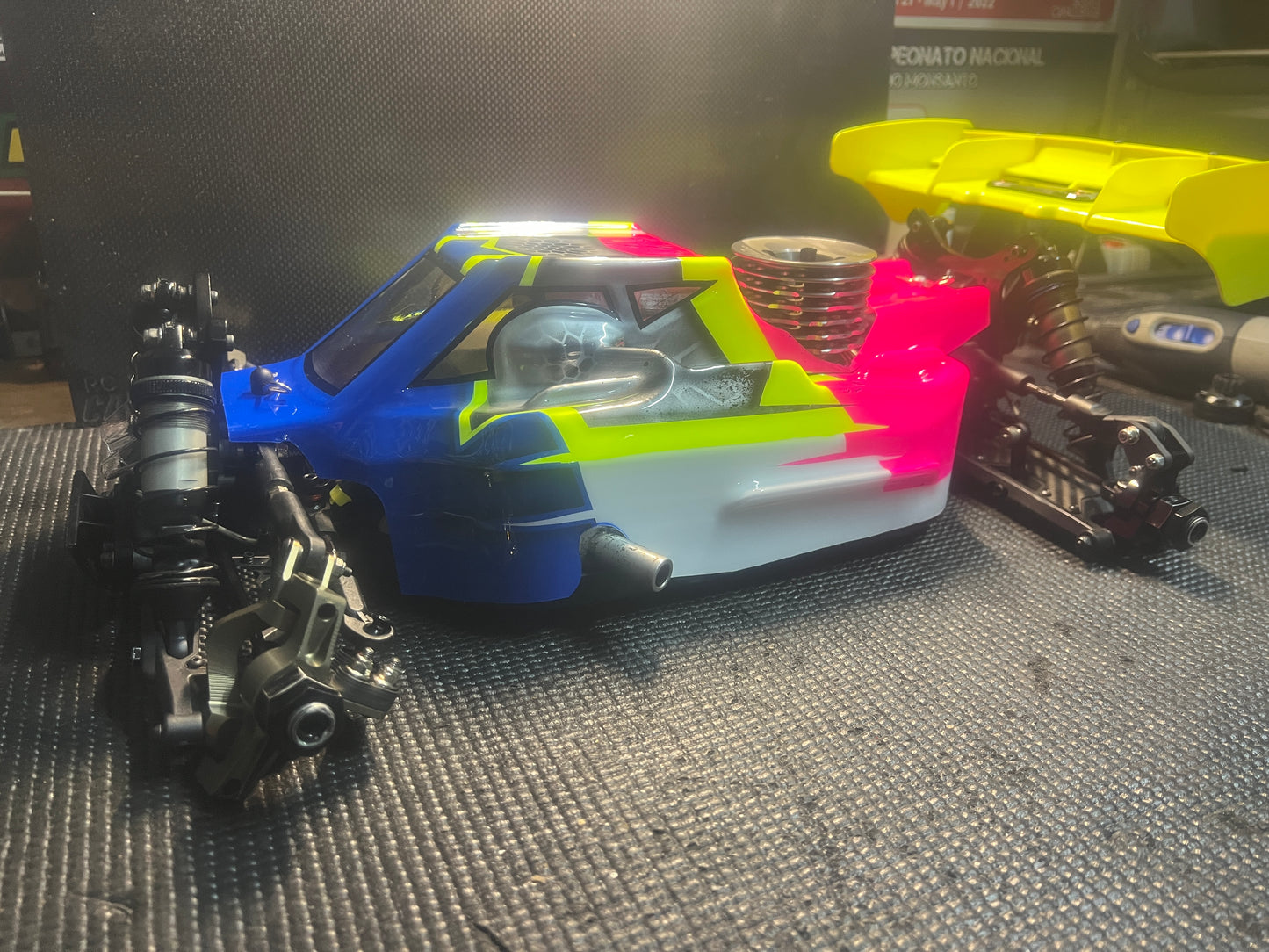 HBRacing D8 World Spec