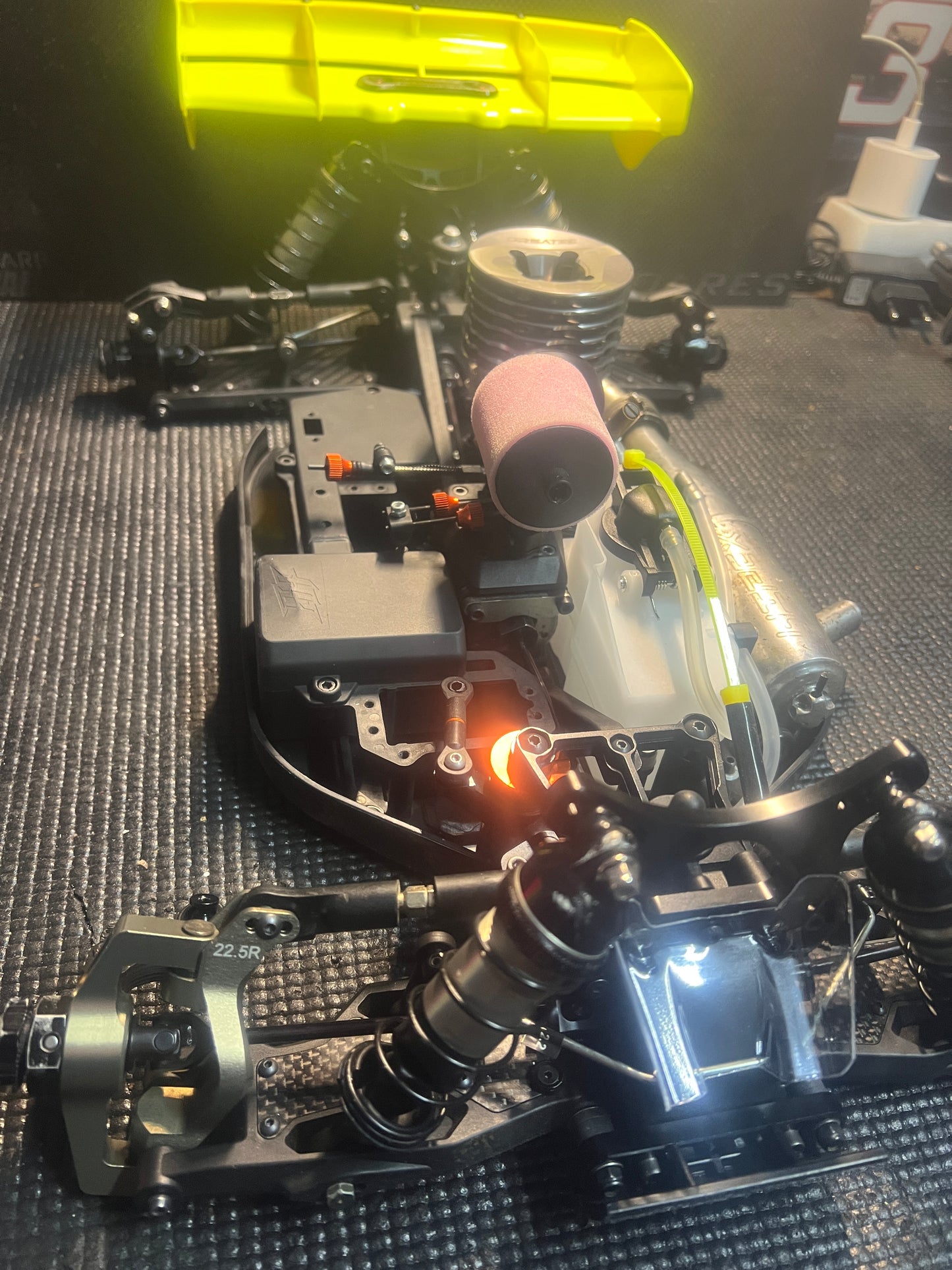 HBRacing D8 World Spec