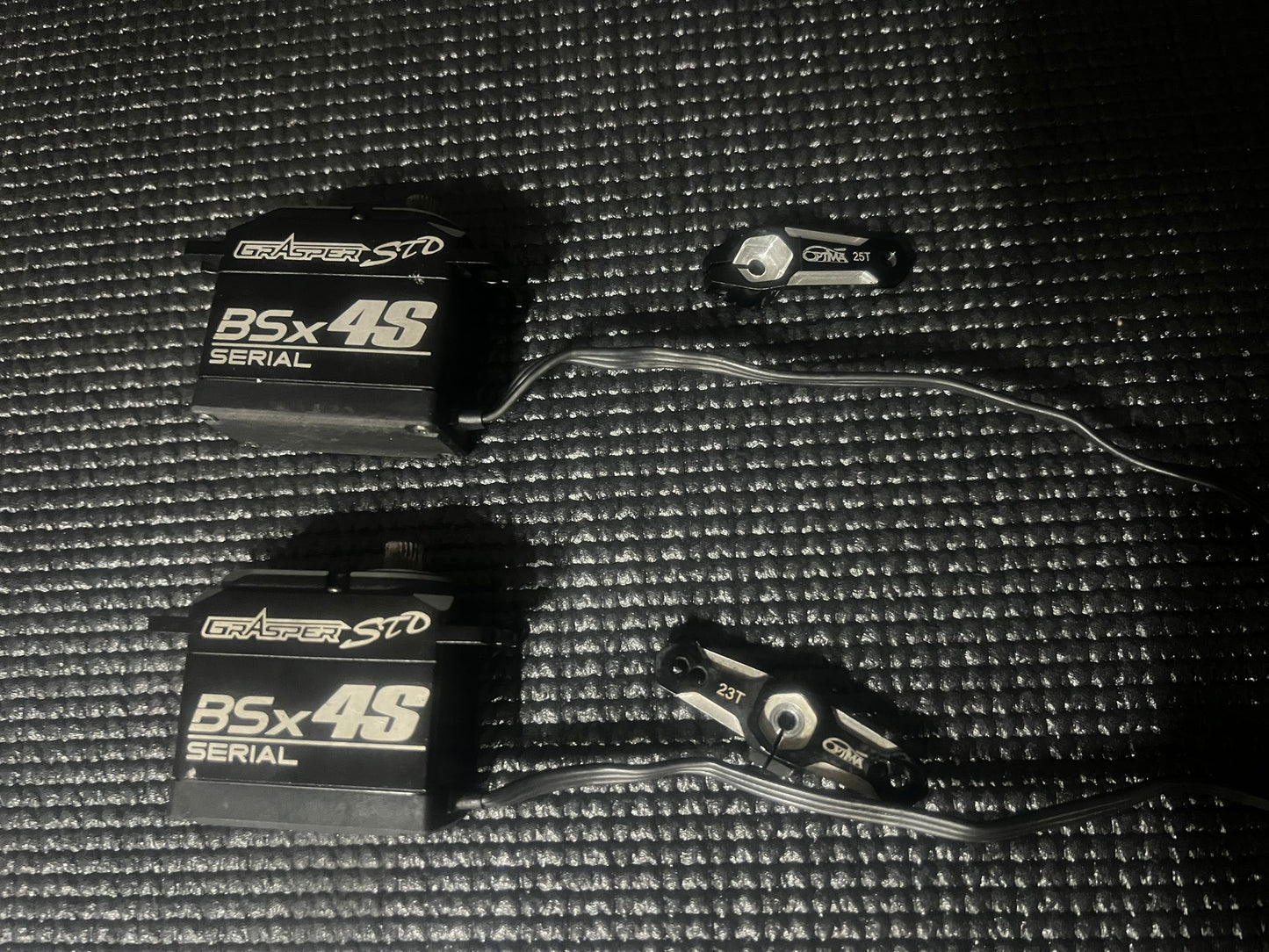 2 Servos Ko Bsx 4S