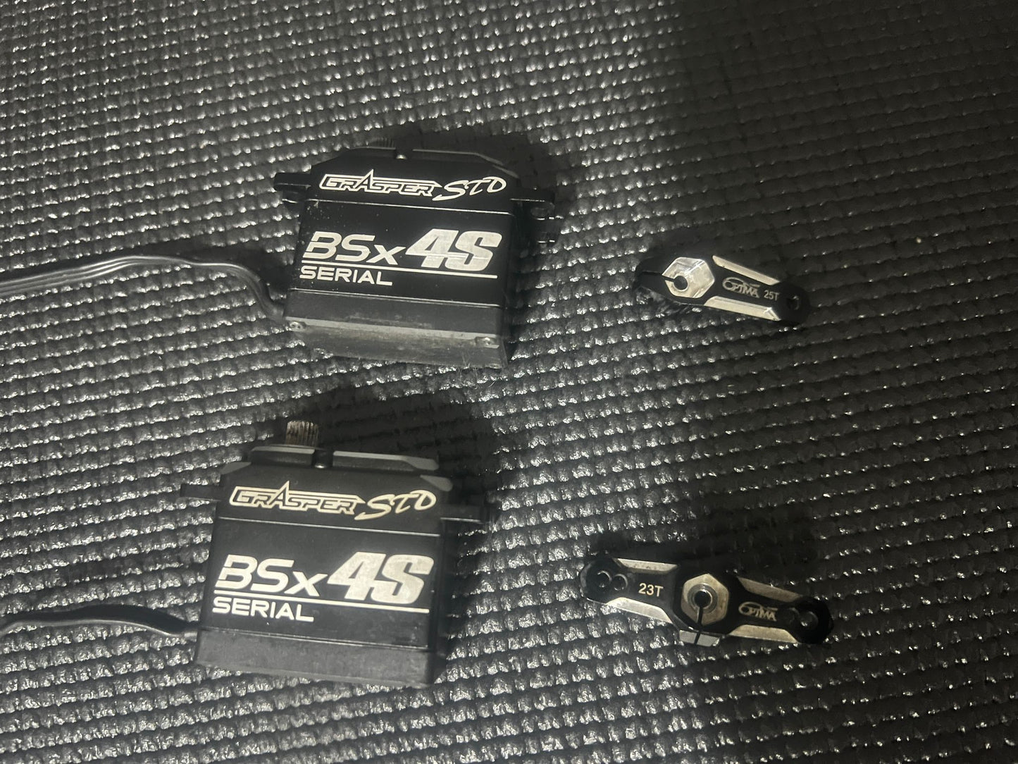 2 Servos Ko Bsx 4S